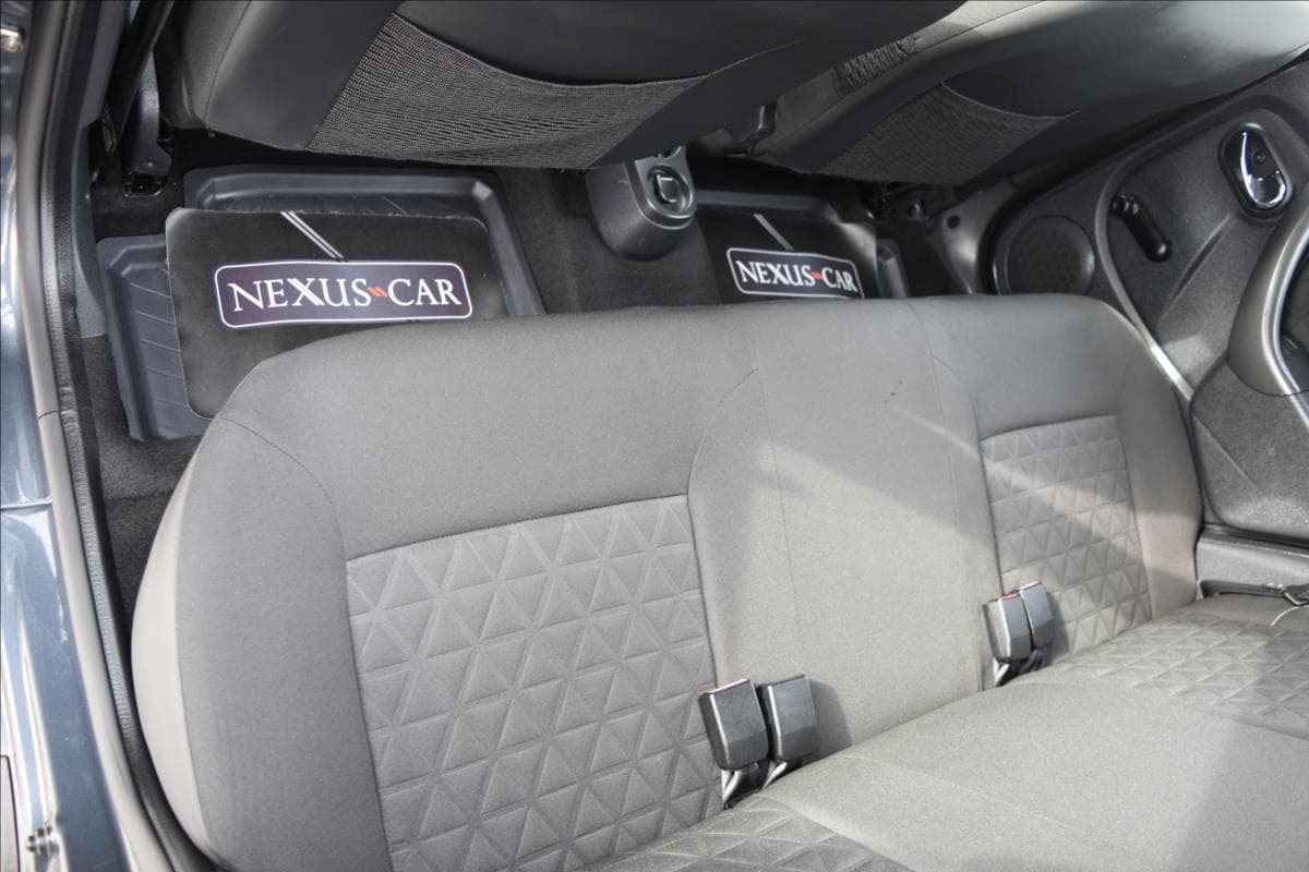 2014 Dacia Duster - 19