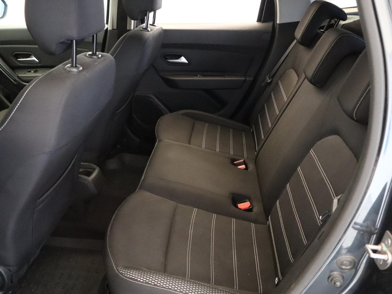 2020 Dacia DUSTER - 13