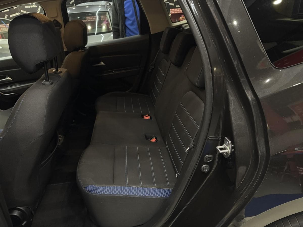 2021 Dacia DUSTER - 19