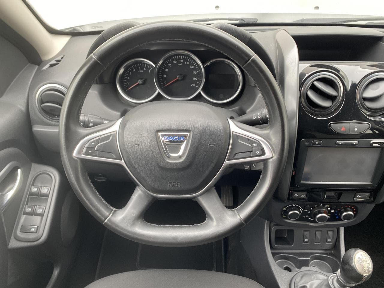 2017 Dacia DUSTER - 11