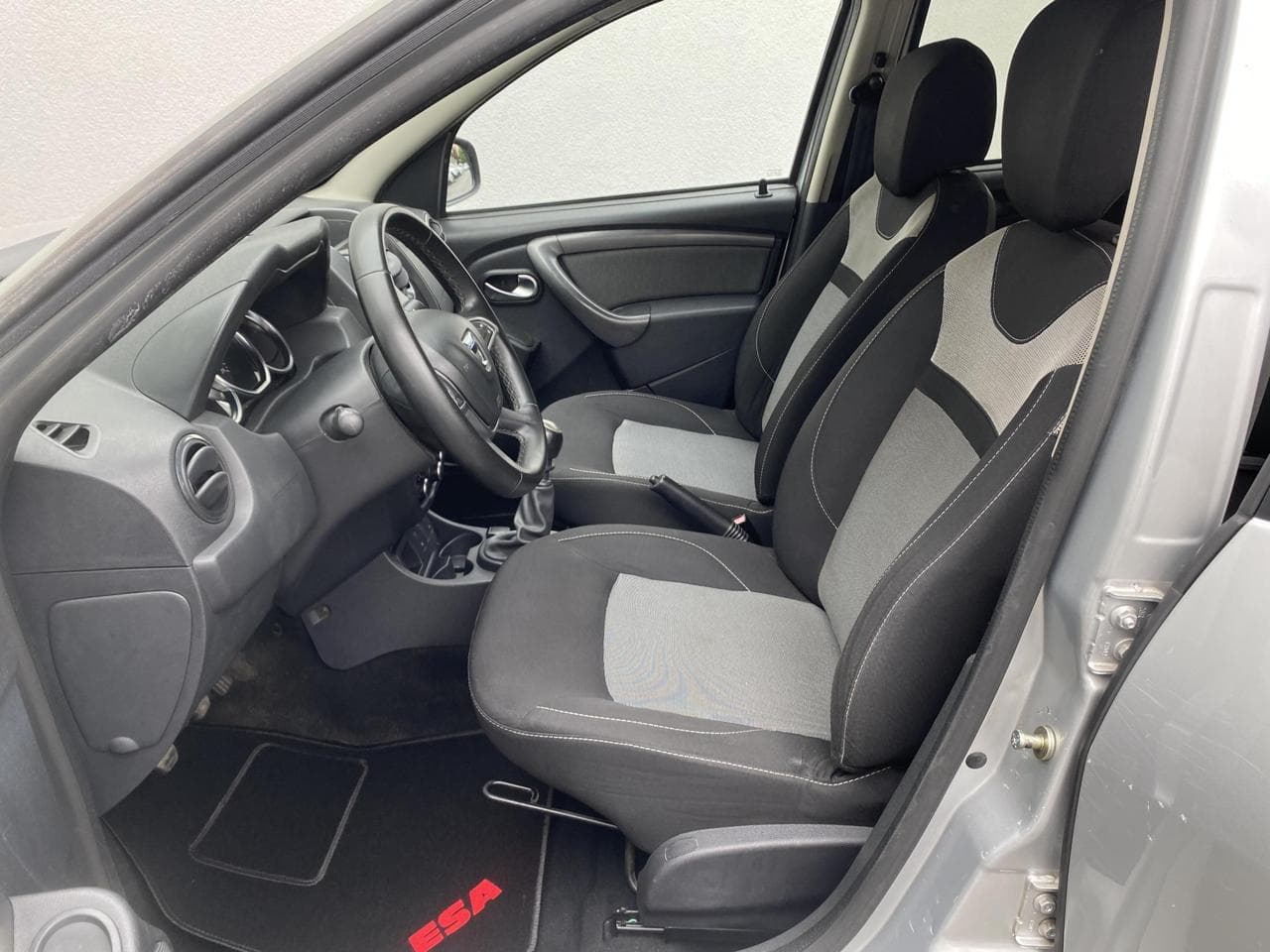 2017 Dacia DUSTER - 9