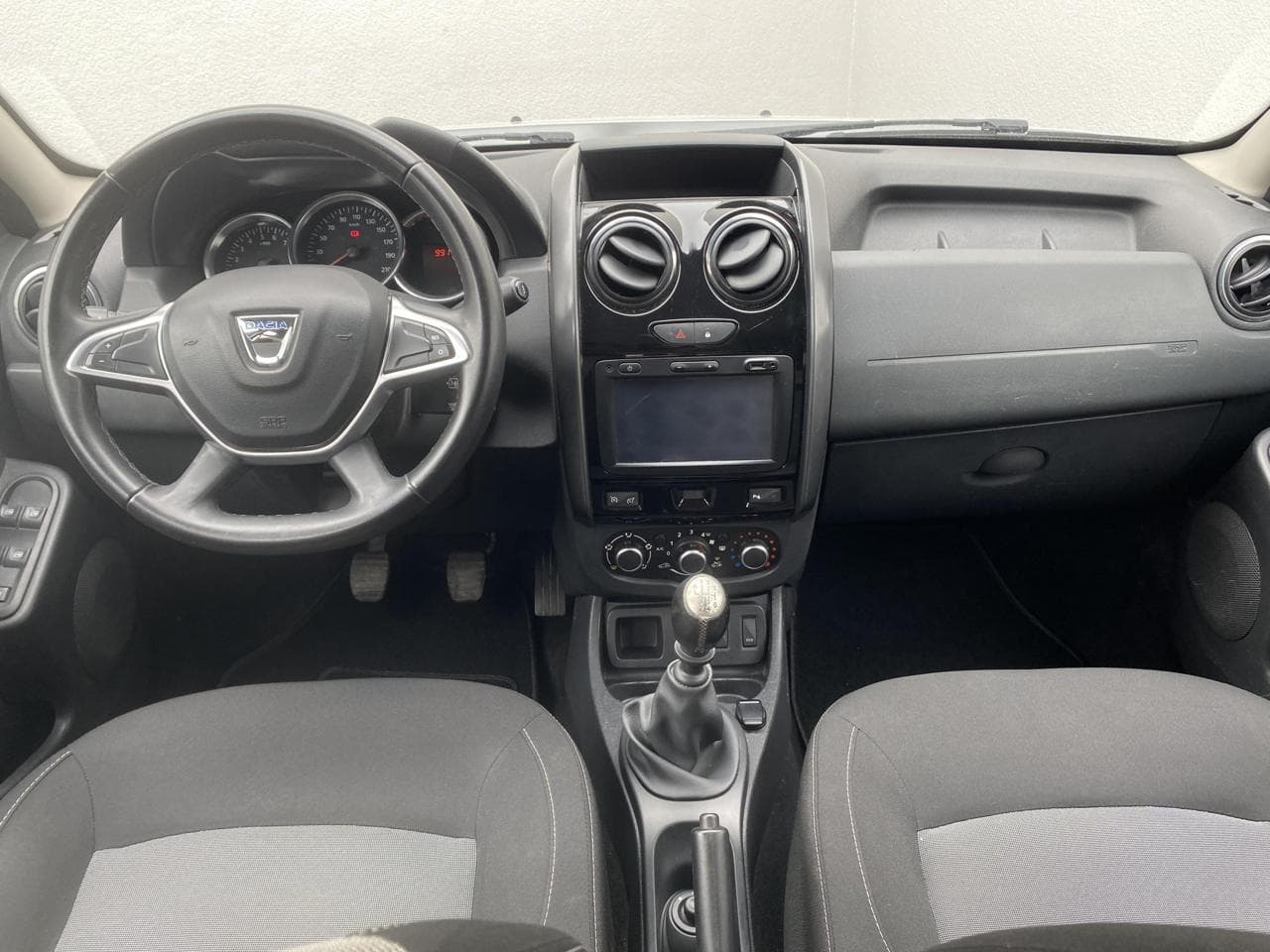 2017 Dacia DUSTER - 8