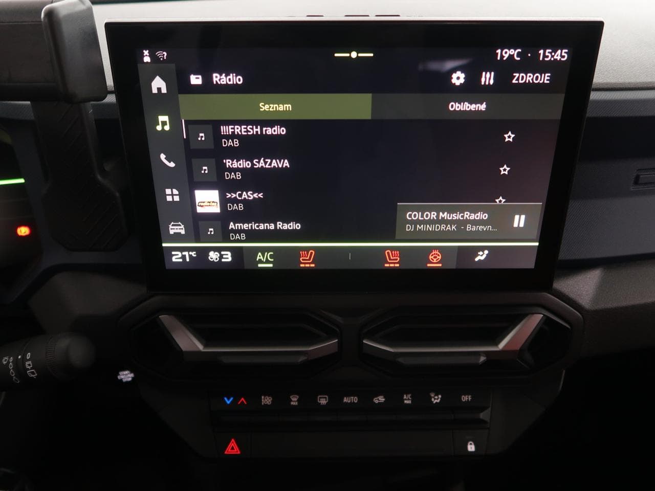 2025 Dacia DUSTER - 18