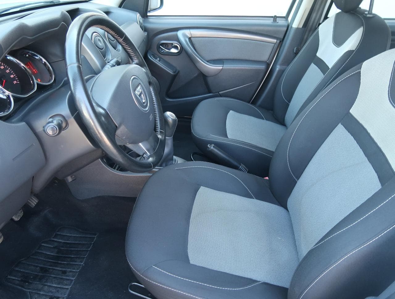 2017 Dacia DUSTER - 16