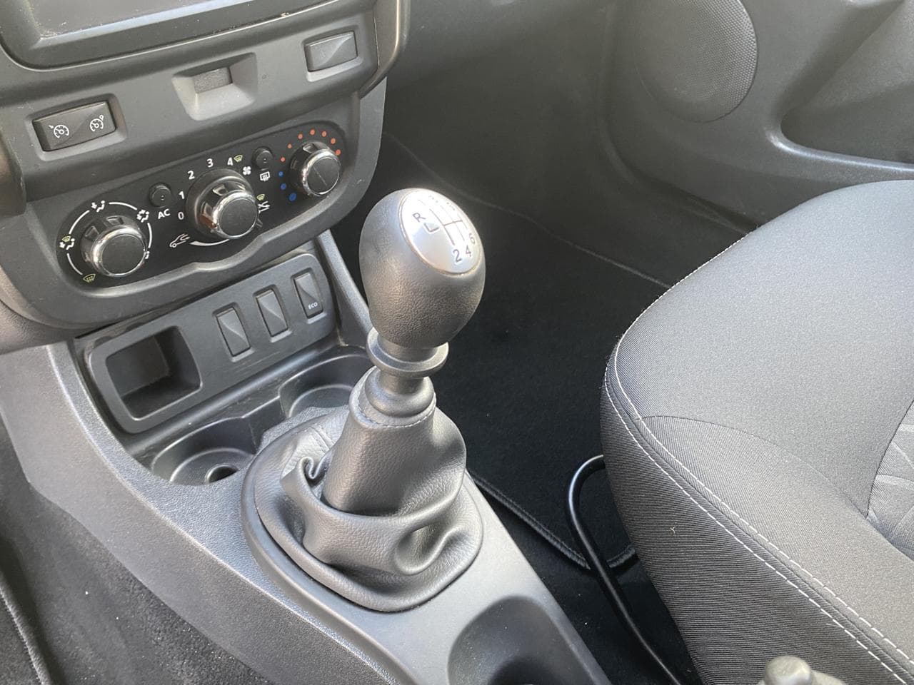 2014 Dacia DUSTER - 14