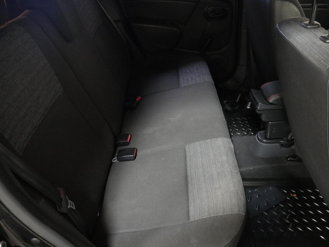 2011 Dacia DUSTER - 11