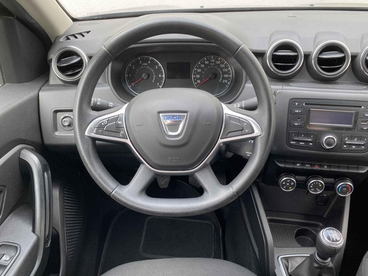 2019 Dacia DUSTER - 11