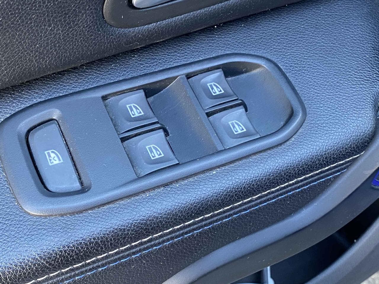 2021 Dacia DUSTER - 22