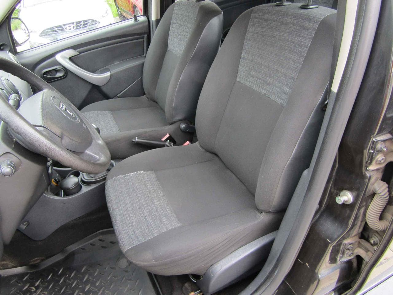 2011 Dacia DUSTER - 17