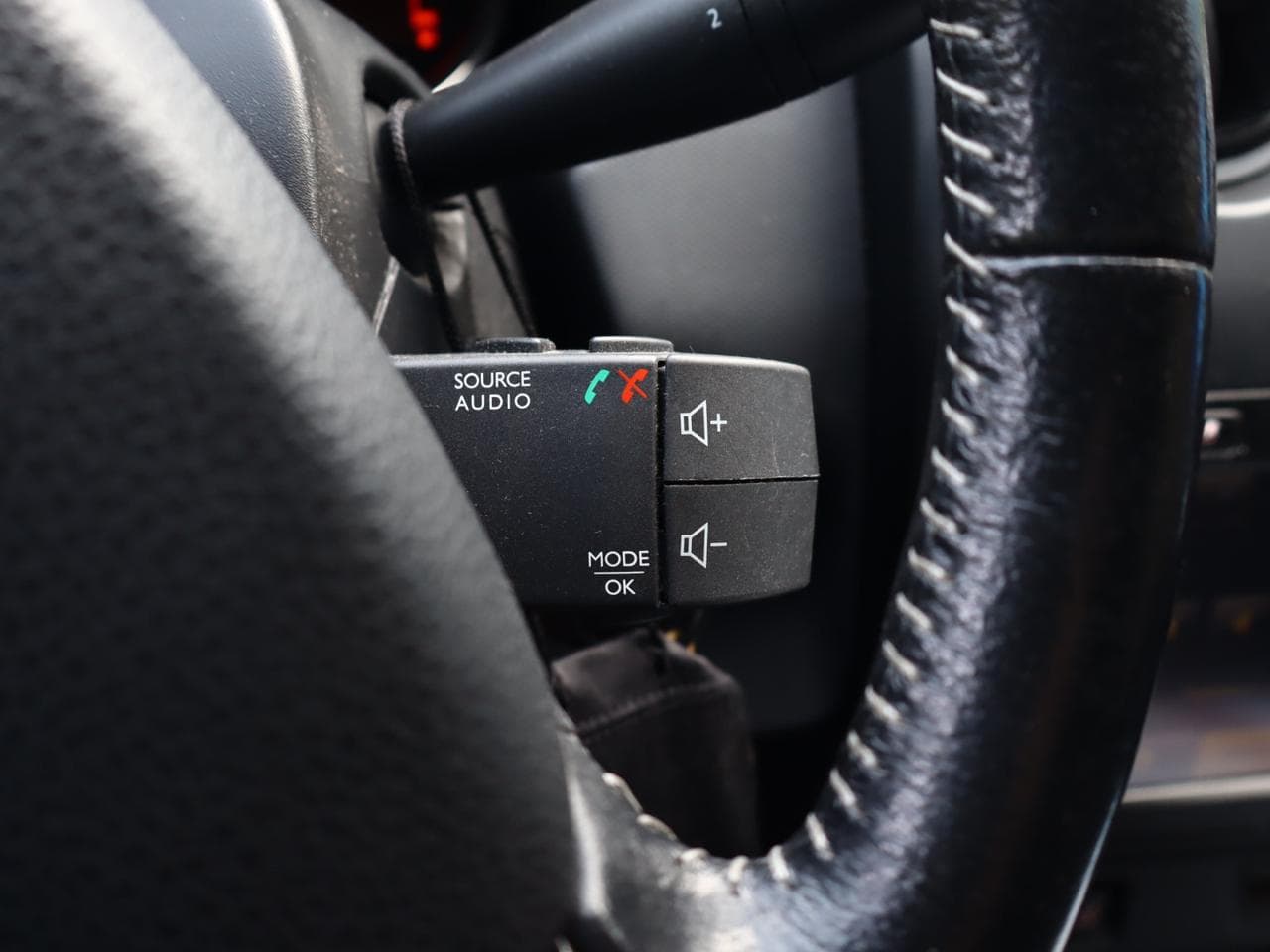 2014 Dacia DUSTER - 27