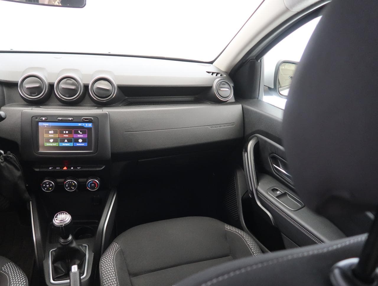 2020 Dacia DUSTER - 27