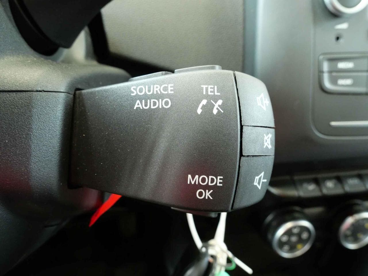 2021 Dacia DUSTER - 25