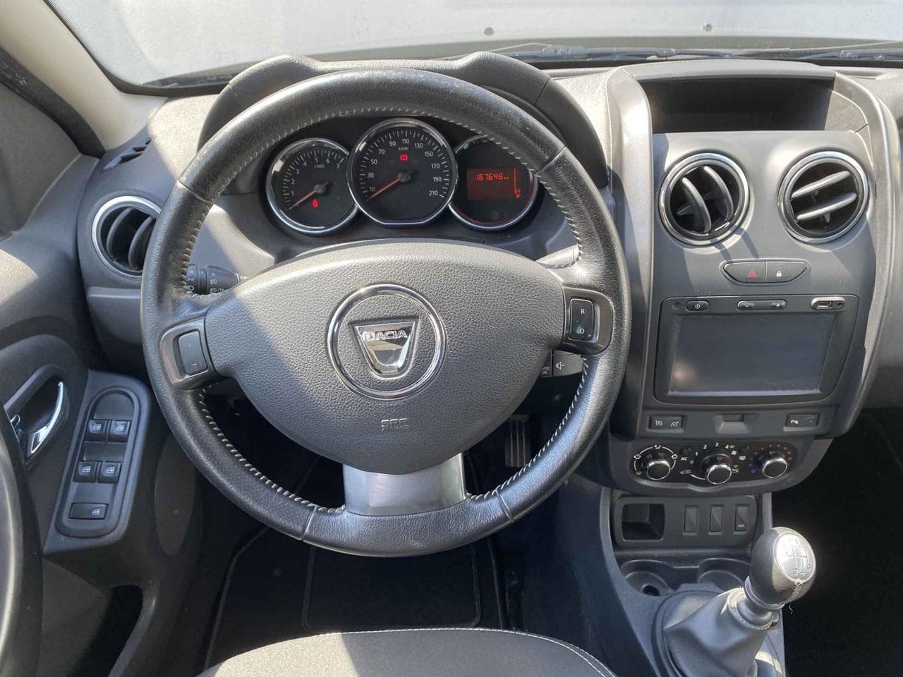 2015 Dacia DUSTER - 18
