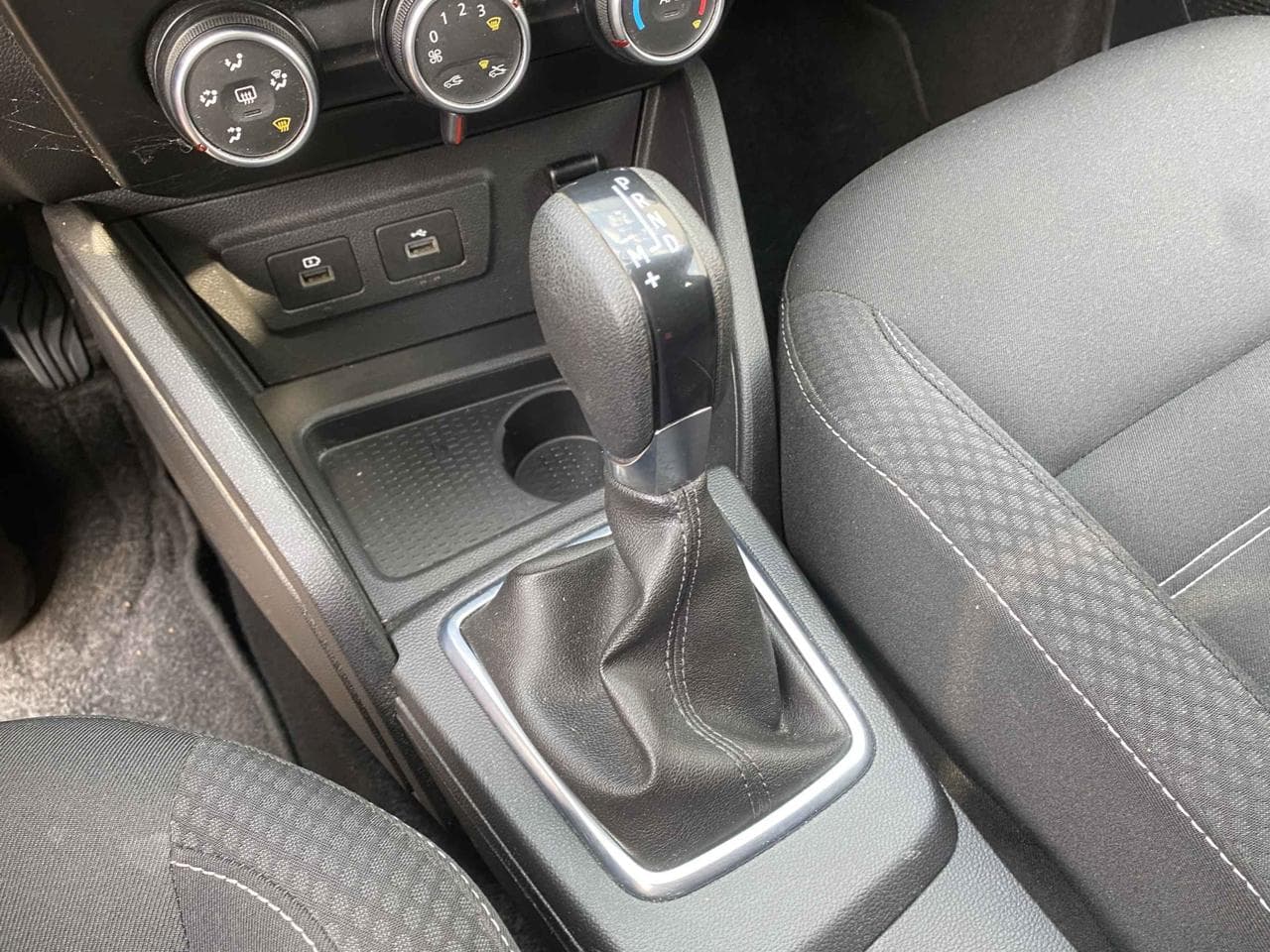 2021 Dacia DUSTER - 15