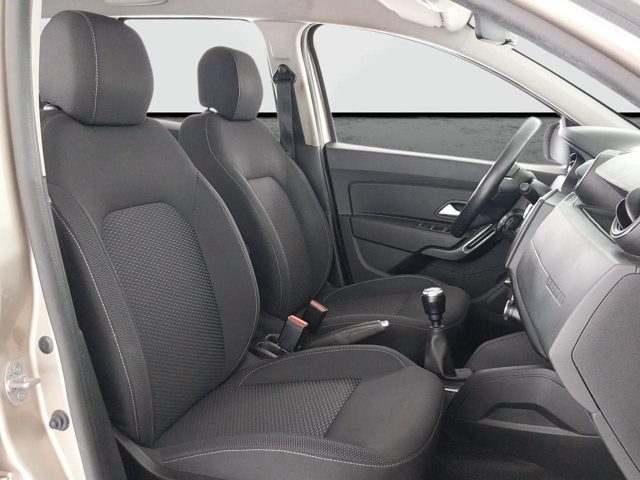 2021 Dacia DUSTER - 12