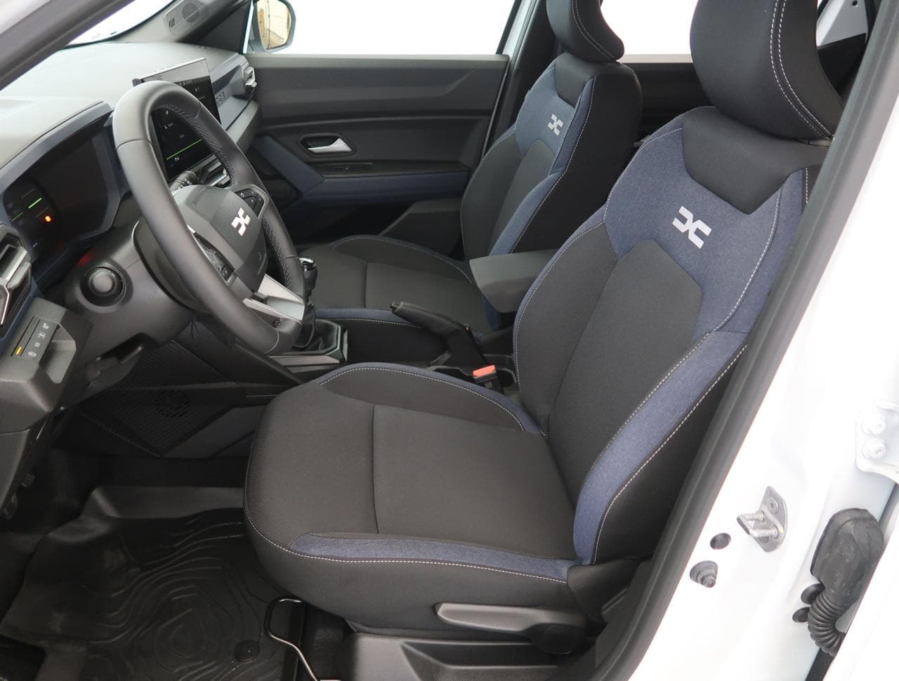 2025 Dacia DUSTER - 16