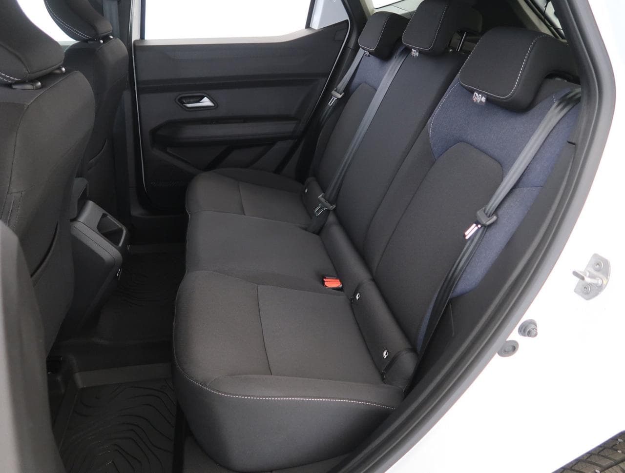 2025 Dacia DUSTER - 15