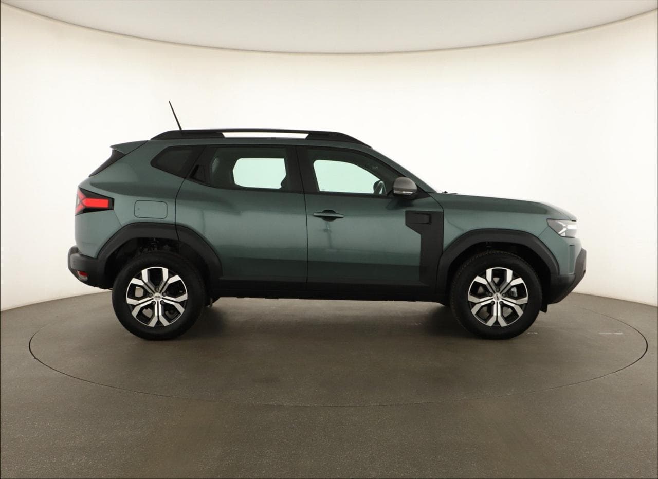 2025 Dacia DUSTER - 8