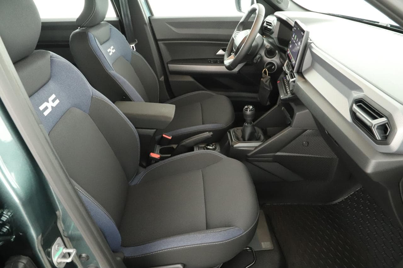 2025 Dacia DUSTER - 10