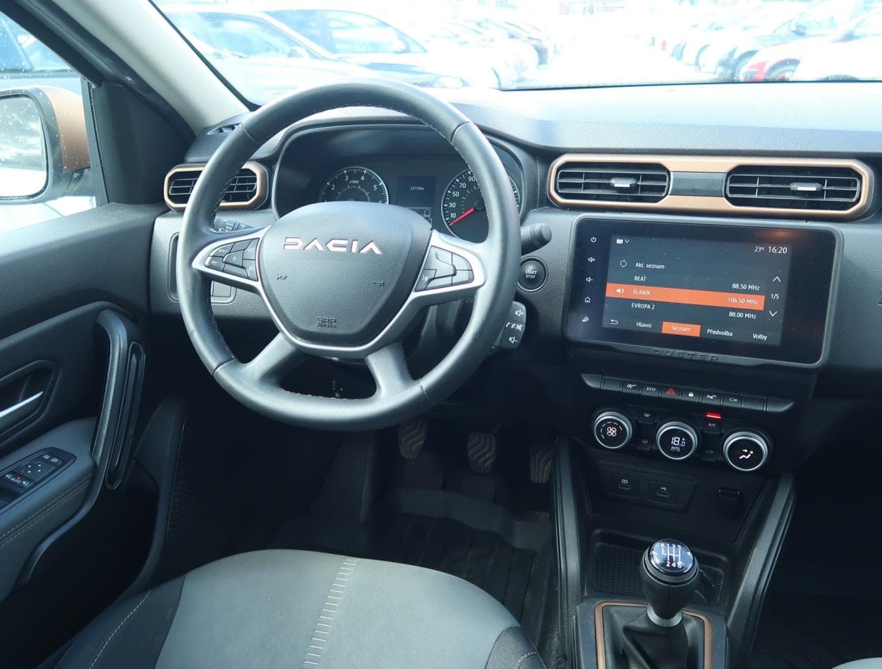 2023 Dacia DUSTER - 9