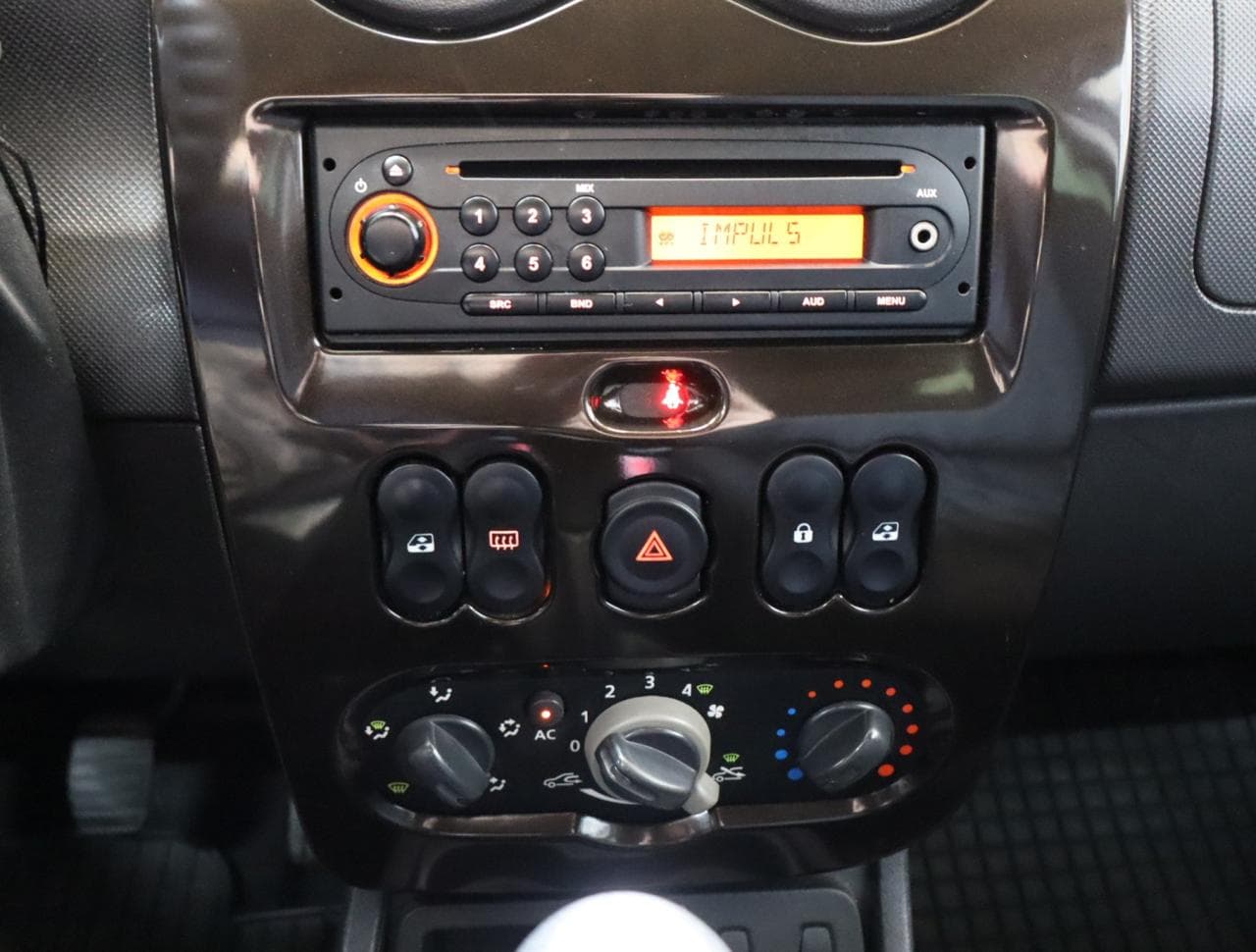 2010 Dacia DUSTER - 18