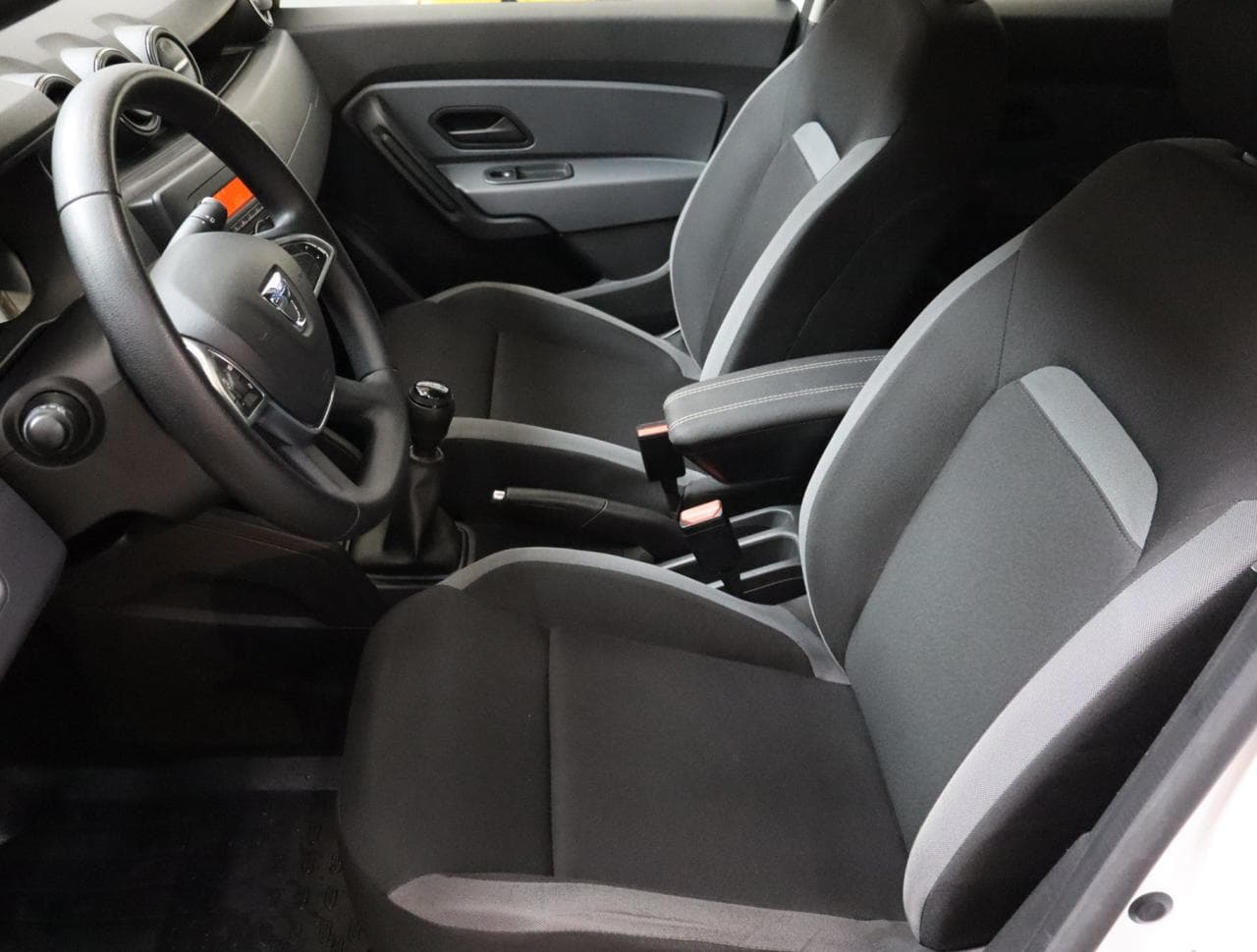 2018 Dacia DUSTER - 16
