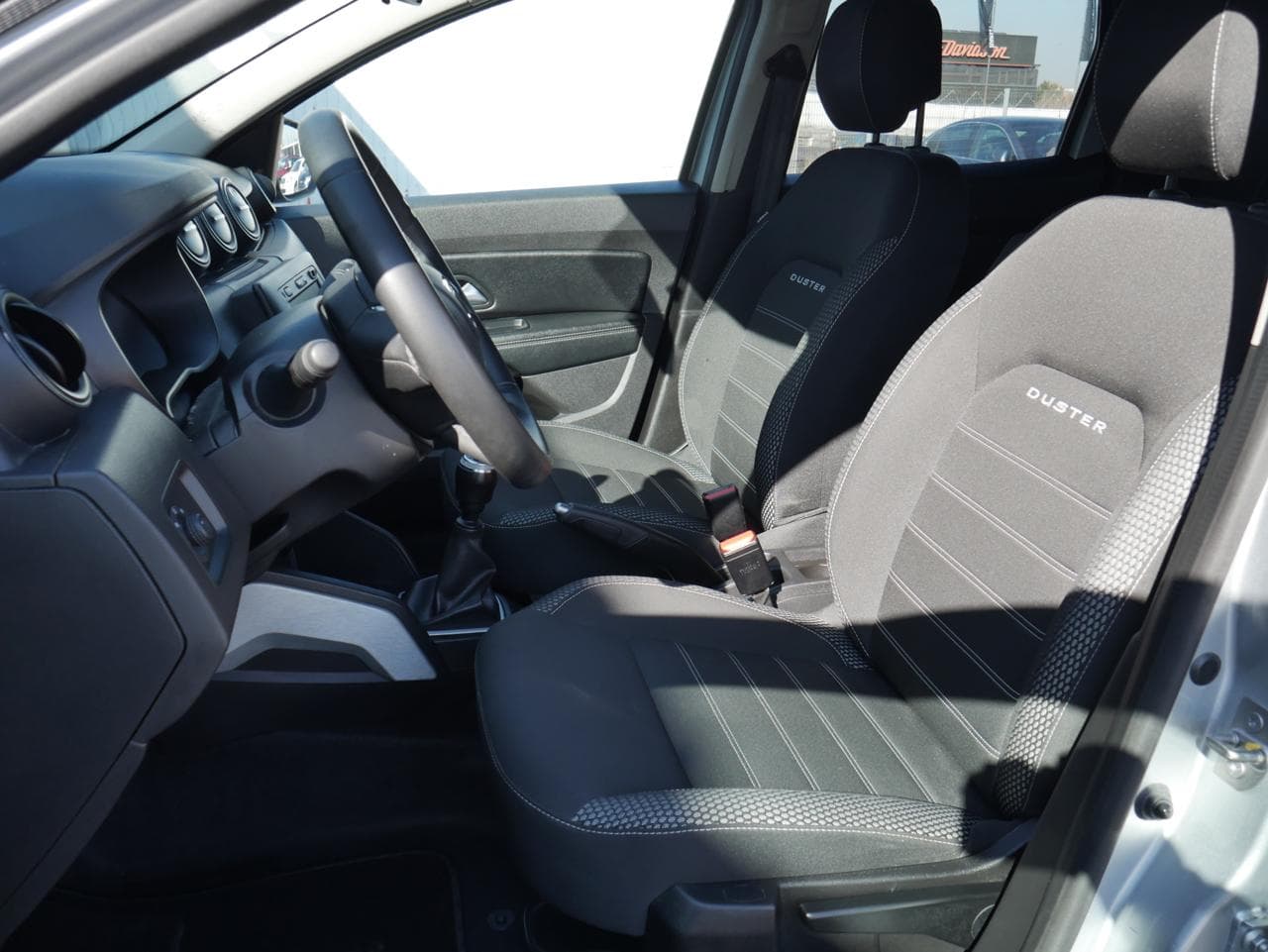 2020 Dacia DUSTER - 9