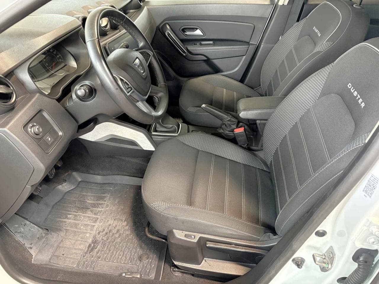 2022 Dacia DUSTER - 9