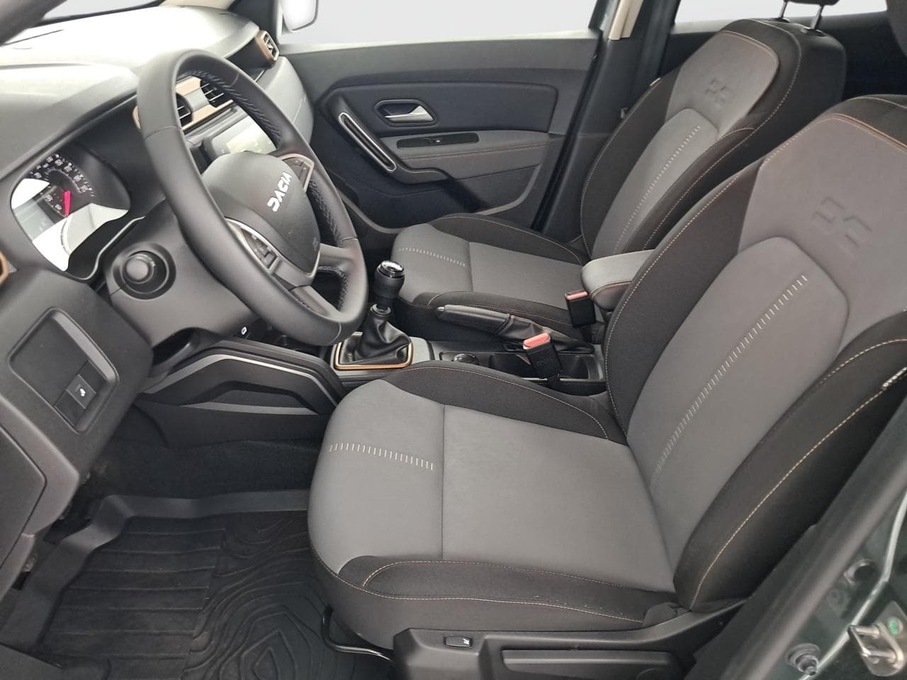 2023 Dacia DUSTER - 16