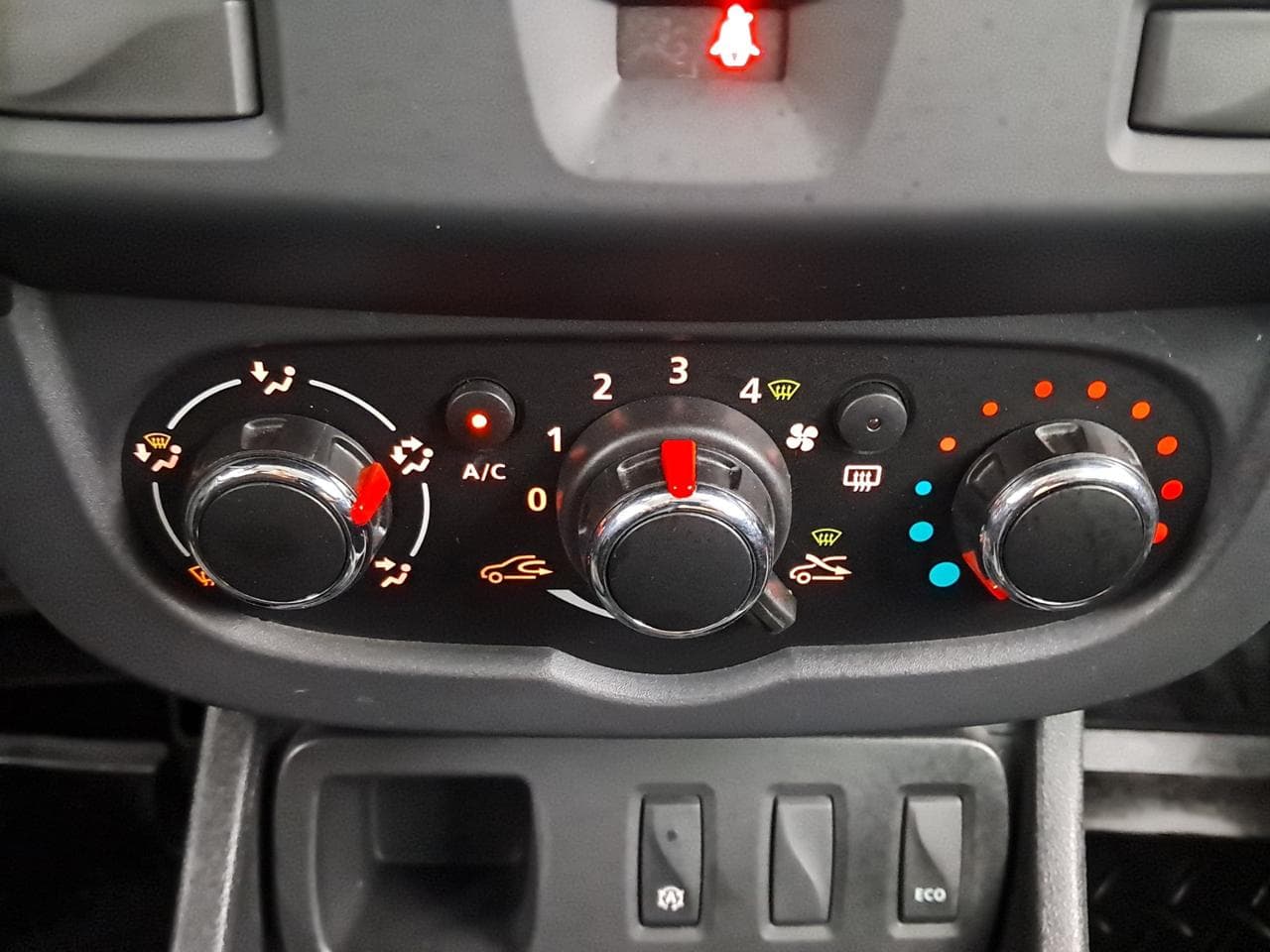 2015 Dacia DUSTER - 19