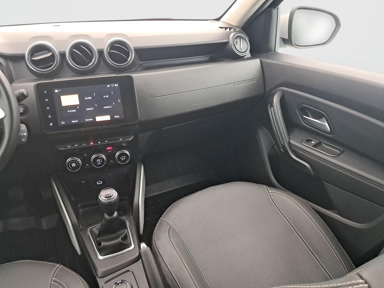 2022 Dacia DUSTER - 9