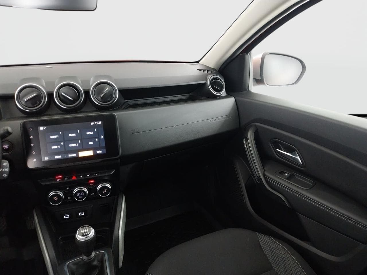 2021 Dacia DUSTER - 11