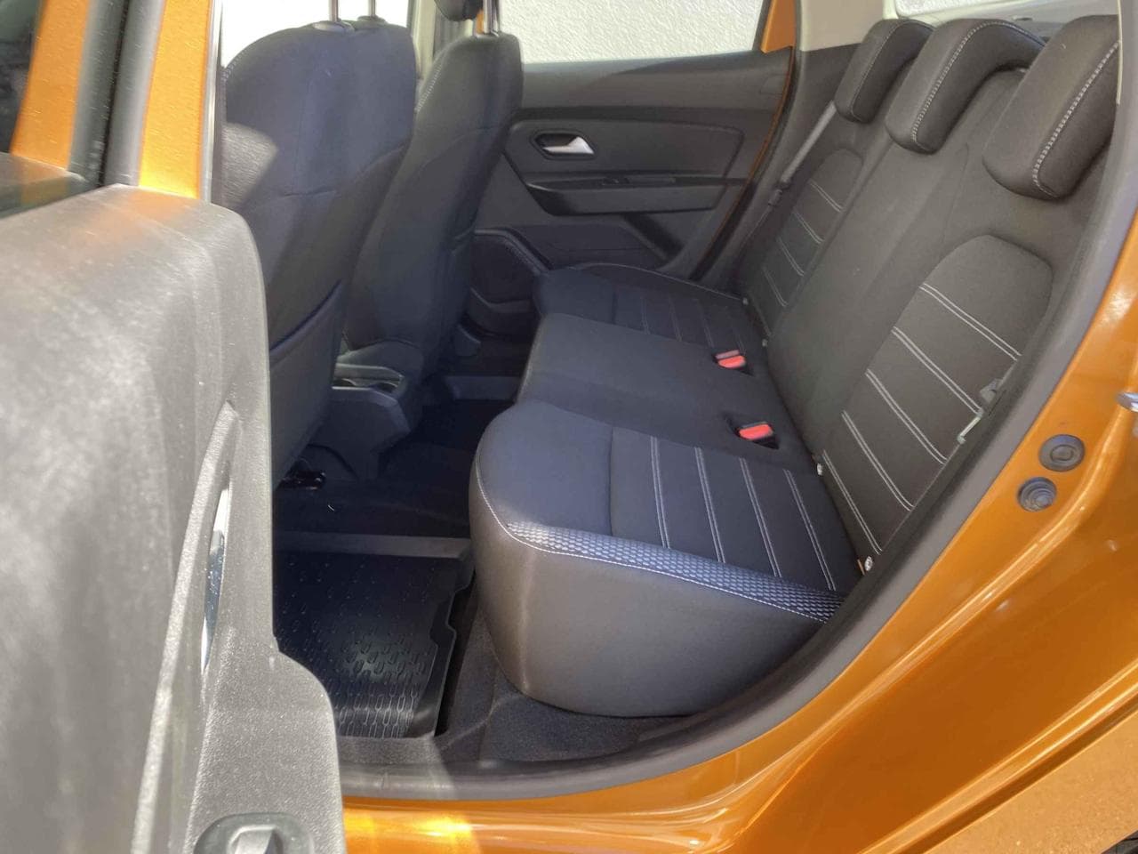2019 Dacia DUSTER - 10