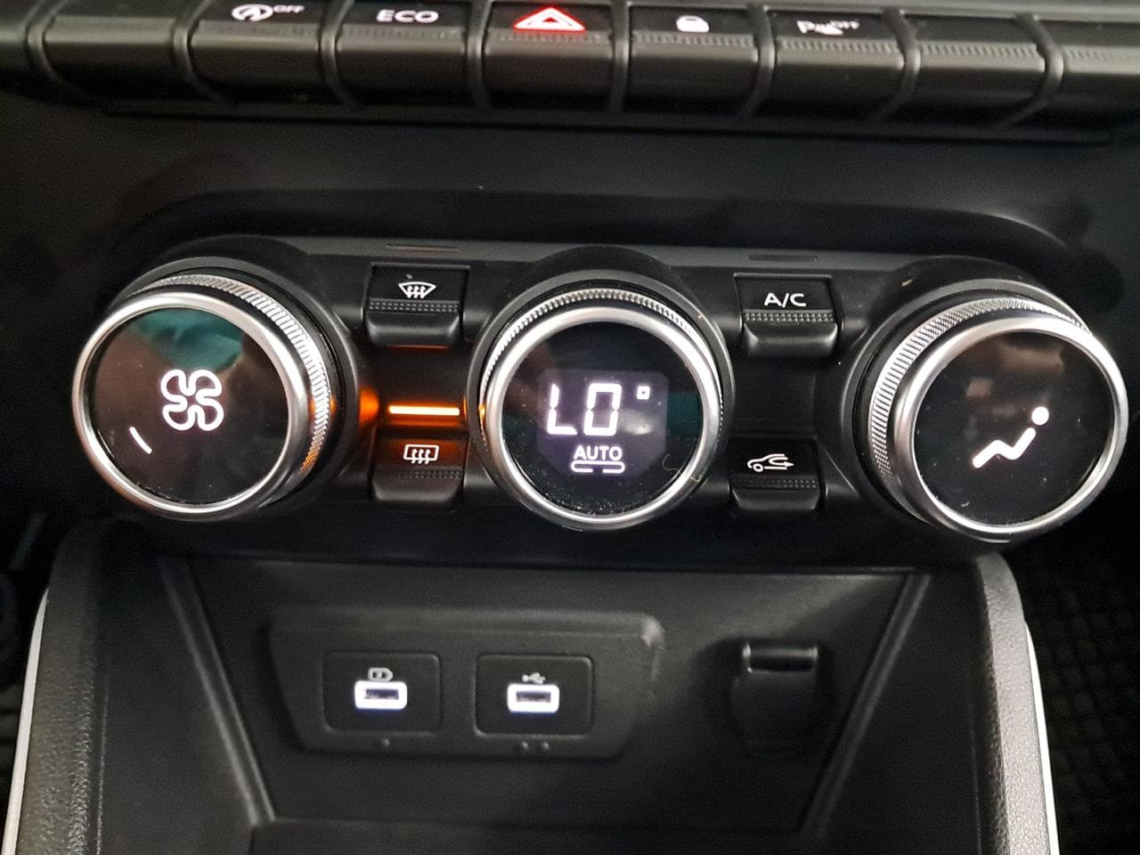 2022 Dacia DUSTER - 19