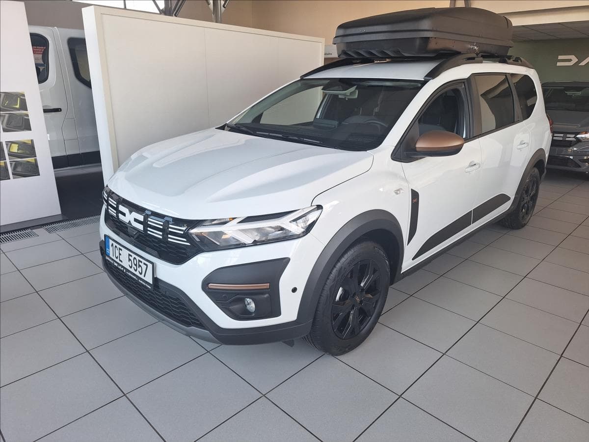 Dacia Jogger 1,6 HYBRID 140 7 míst  Extreme kombi