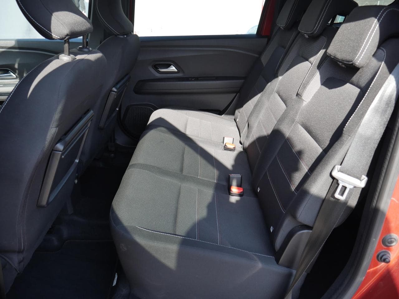 2022 Dacia Jogger - 10