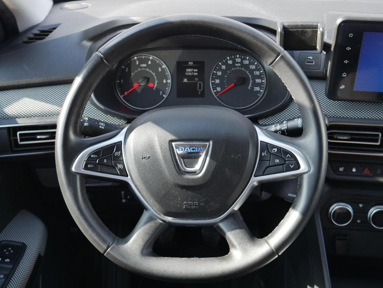 2022 Dacia Jogger - 11