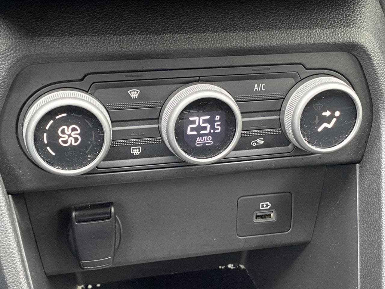 2023 Dacia Jogger - 15