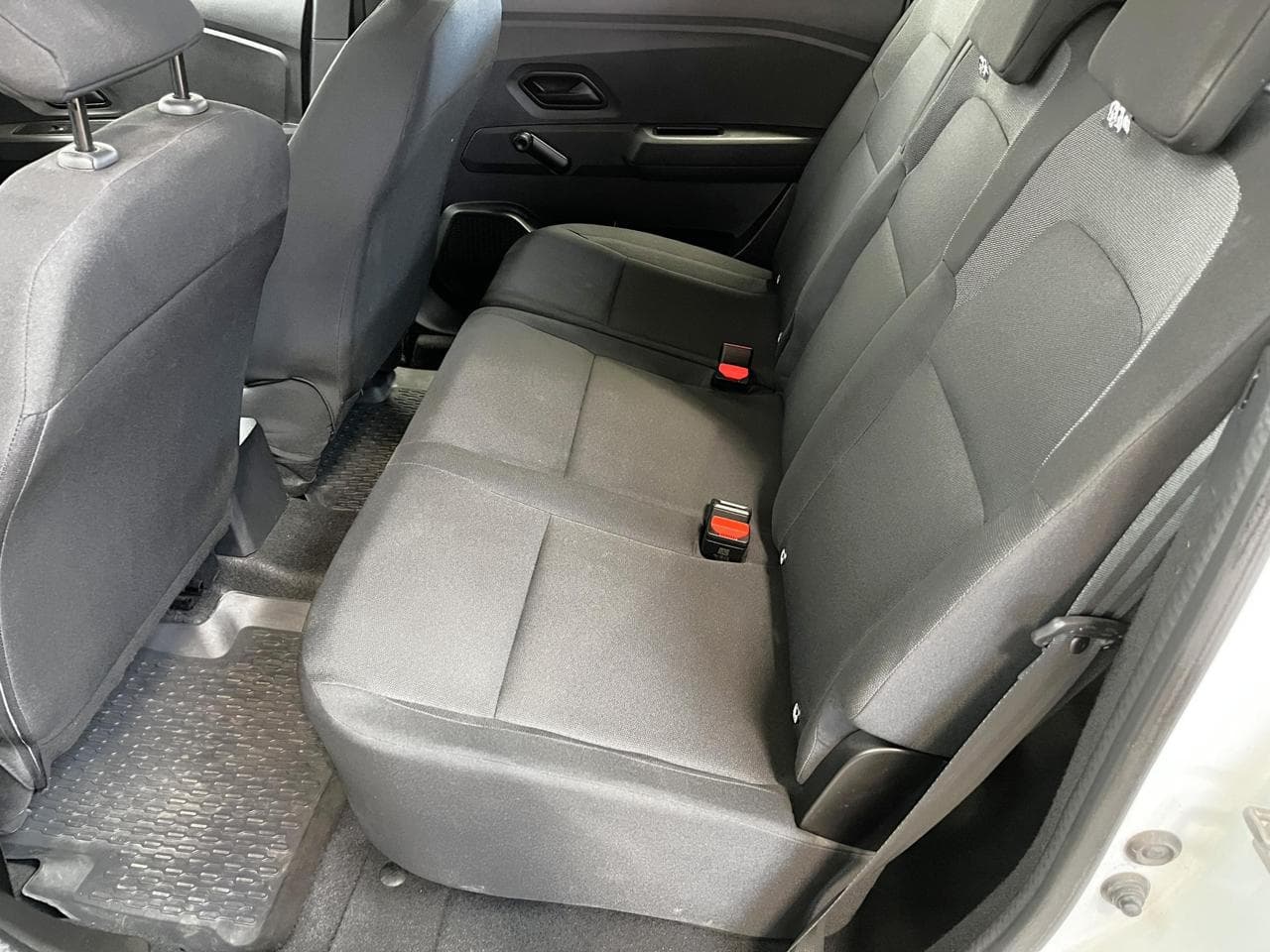 2022 Dacia Jogger - 19