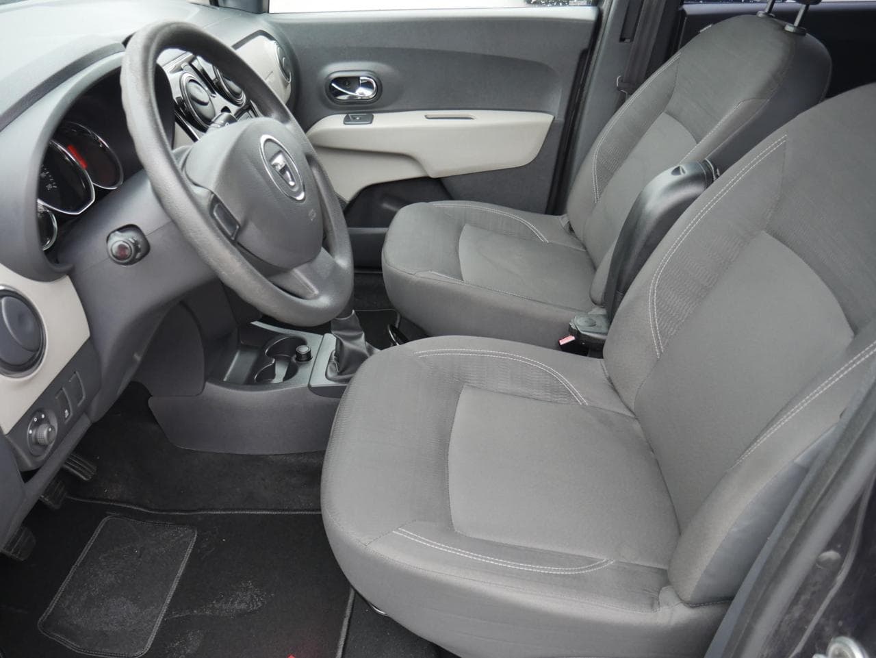 2013 Dacia LODGY - 9