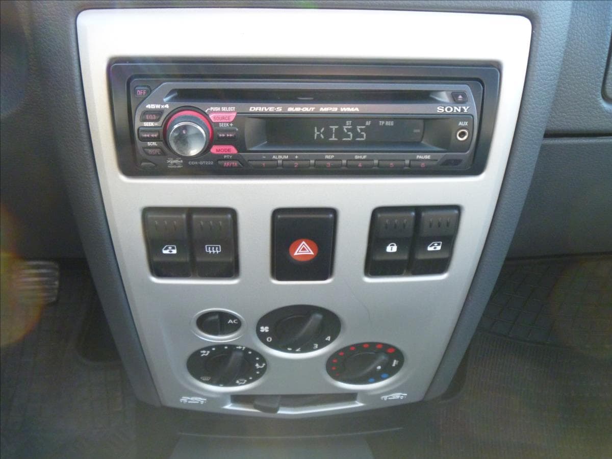 2008 Dacia Logan - 14