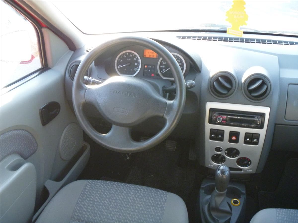 2008 Dacia Logan - 12