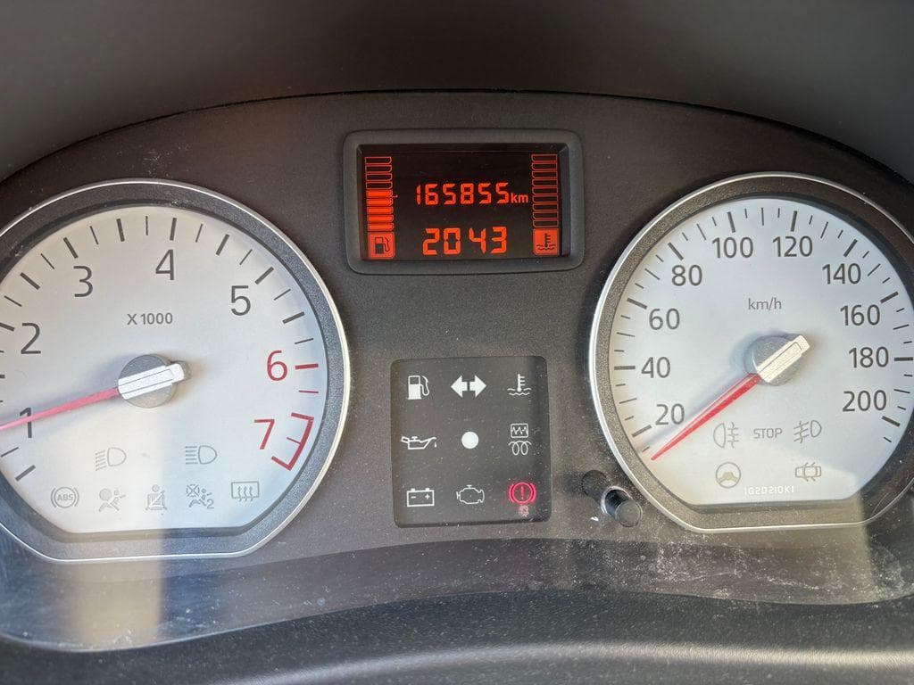 2010 Dacia Logan - 9