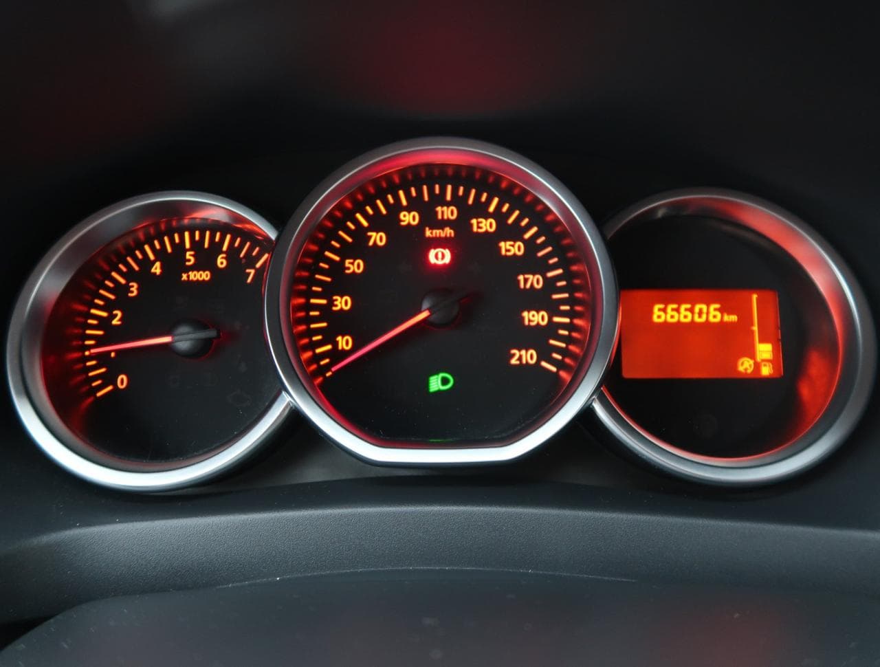 2019 Dacia Logan - 17