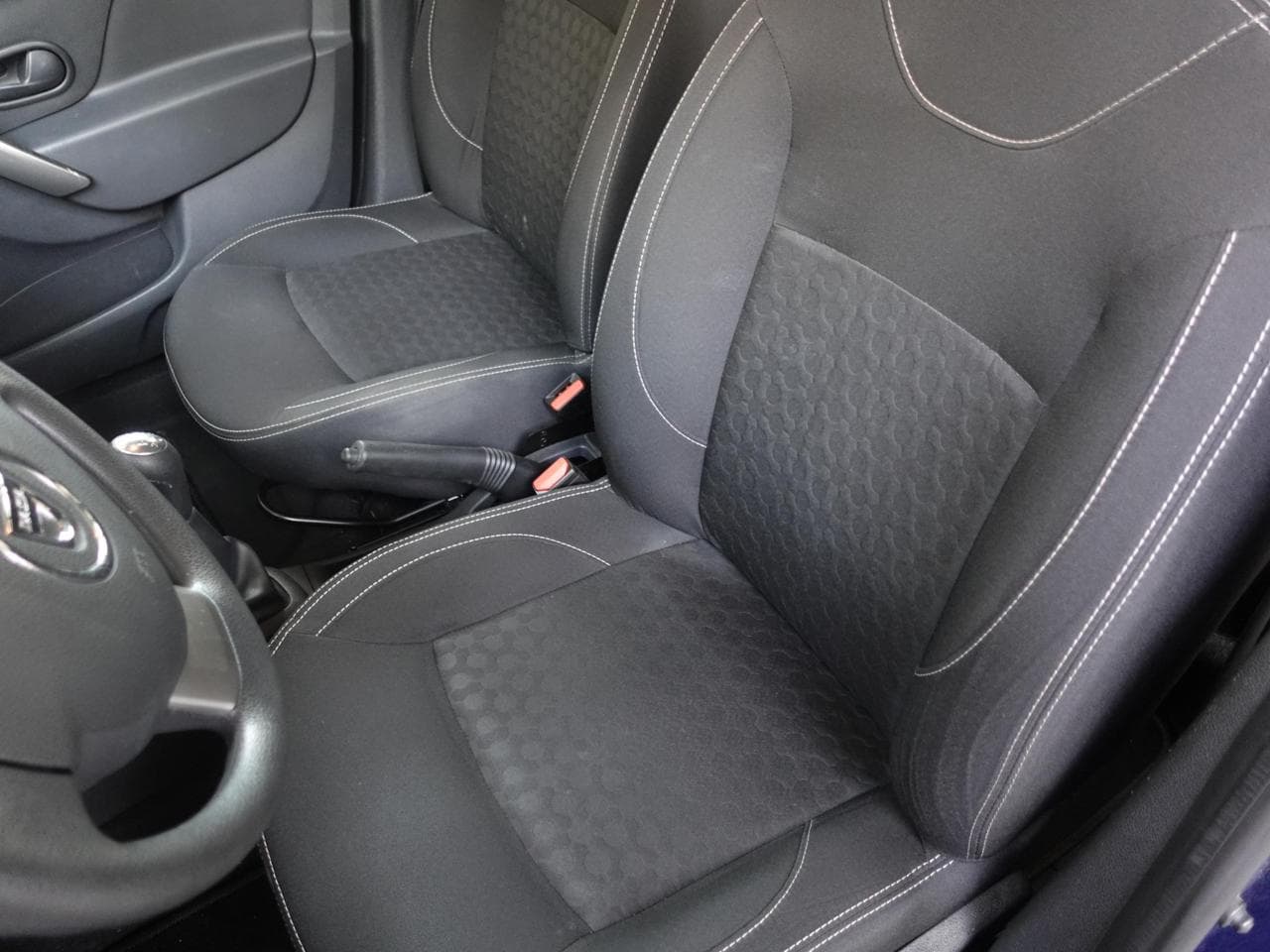 2014 Dacia Logan - 9