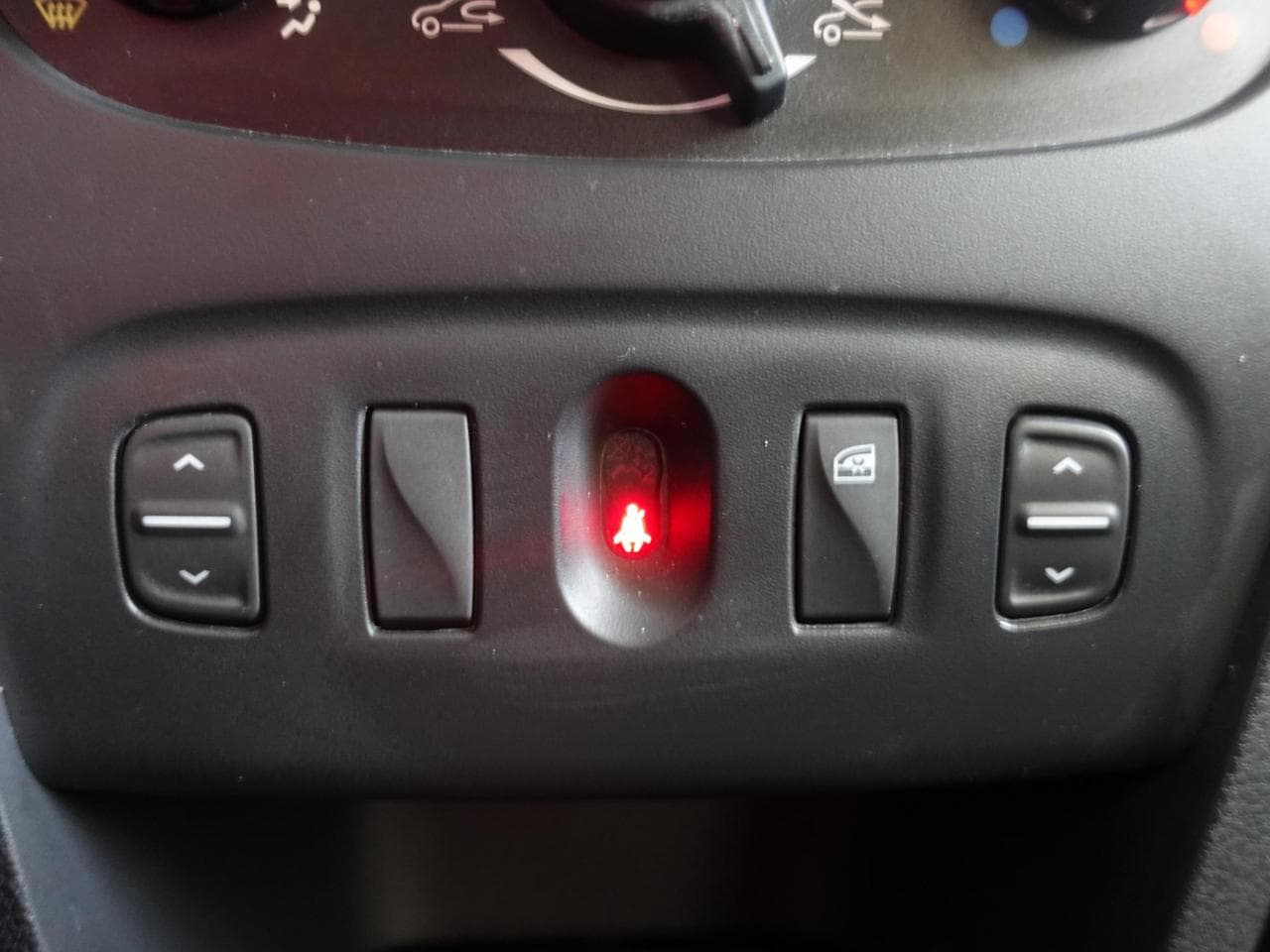 2014 Dacia Logan - 17