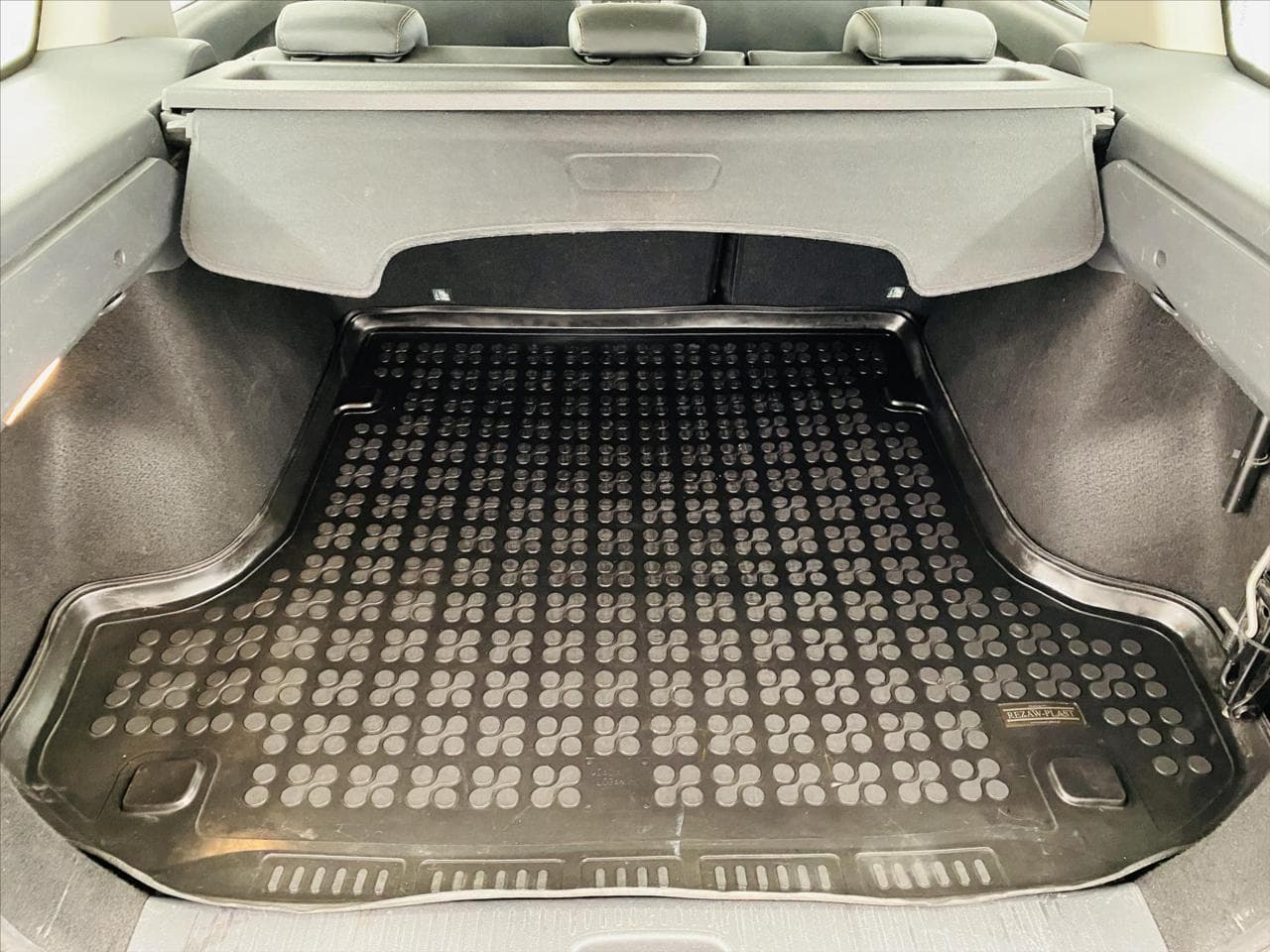 2017 Dacia Logan - 11