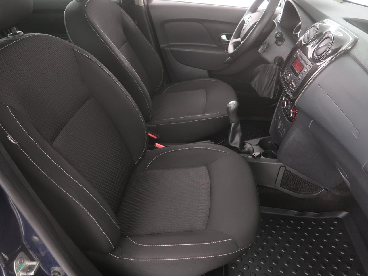 2017 Dacia LOGAN - 12