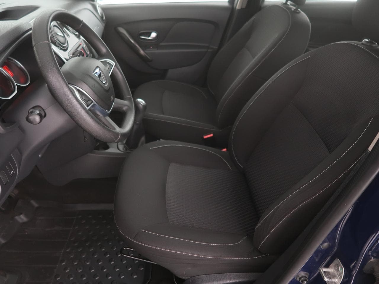 2017 Dacia LOGAN - 16