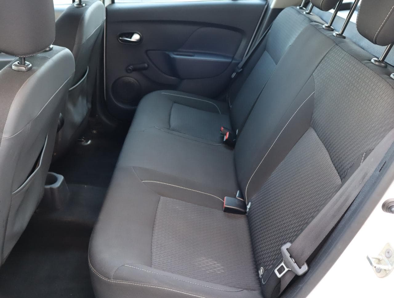 2019 Dacia Logan - 29